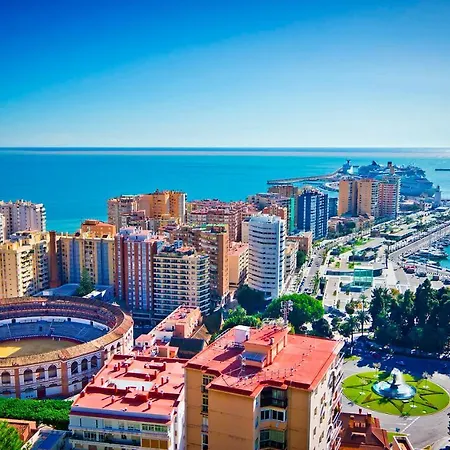 Velarde Center Апартаменты Малага